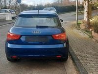 Gebraucht Audi A1 Ambition 105 PS (77 kW) 2010 Blau Kleinwagen