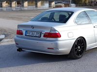 Gebraucht BMW 325 Performance 192 PS (141 kW) 2003 Silber Coupé