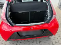 Gebraucht Toyota Aygo 70 PS (51 kW) 2015 Rot Kleinwagen