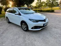 Gebraucht Toyota Auris 116 PS (85 kW) 2019 Weiß Kleinwagen