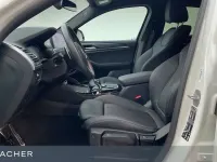Gebraucht BMW X4 M Sport 184 PS (135 kW) 2025 Weiß SUV