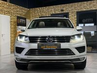 Gebraucht VW Touareg 340 PS (250 kW) 2015 Weiß SUV