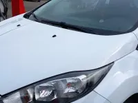 Gebraucht Ford Fiesta 75 PS (55 kW) 2015 Weiß Kleinwagen