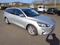 Używany Ford Focus Cool & Connect 101 KM (74 kW) 2019 Srebrny Kombi