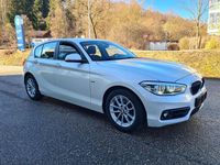 Gebraucht BMW 118 Sport Line 136 PS (100 kW) 2018 Mineralweiss metallic Kleinwagen