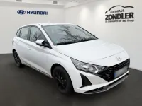 Gebraucht Hyundai i20 Select 101 PS (74 kW) 2025 Sol (weiss Kleinwagen
