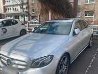 Gebraucht Mercedes E220 Avantgarde 194 PS (142 kW) 2016 Silber Limousine
