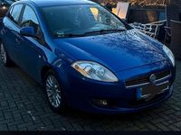 Gebraucht Fiat Bravo 90 PS (66 kW) 2010 Blau Kleinwagen