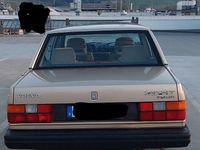 Gebraucht Volvo 740 155 PS (114 kW) 1988 Gold Limousine