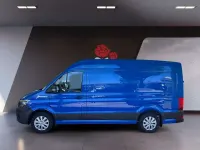 Gebraucht VW Crafter 177 PS (130 kW) 2022 Blau Van