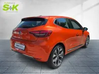 Gebraucht Renault Clio Intens 101 PS (74 kW) 2020 Valenciaorange meta Kleinwagen