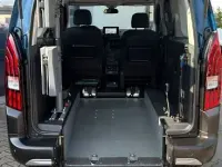 Gebraucht Peugeot Rifter 131 PS (96 kW) 2020 Blau Van / Kleinbus