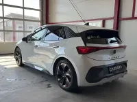 Gebraucht Cupra Born 150 kW (204 PS) 2022 Weiß Kleinwagen