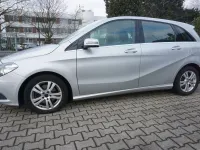 Gebraucht Mercedes B200 136 PS (100 kW) 2013 Silber Van / Kleinbus