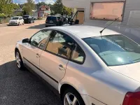 Gebraucht VW Passat 101 PS (74 kW) 1996 Grau Limousine