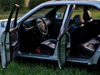 Gebraucht Mercedes C280 193 PS (141 kW) 1993 Silber Limousine