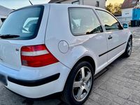 Second-hand VW Golf 105 CP (77 kW) 2002 Alb Coupe