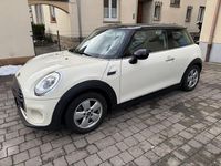 Gebraucht Mini Cooper D 116 PS (85 kW) 2016 Weiß Kleinwagen