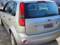 Gebraucht Ford Fiesta 101 PS (74 kW) 2004 Kleinwagen