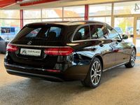 Gebraucht Mercedes E220 194 PS (142 kW) 2016 Schwarz Kombi