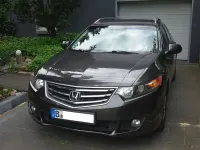 Gebraucht Honda Accord Elegance 150 PS (110 kW) 2010 Grau Kombi