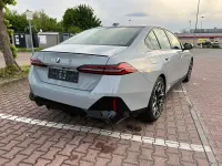 Gebraucht BMW 520 M Sport 208 PS (152 kW) 2025 Grau Limousine