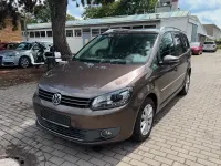 Gebraucht VW Touran Highline 140 PS (102 kW) 2012 Braun Van / Kleinbus