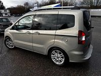 Gebraucht Ford Tourneo Courier Titanium 101 PS (74 kW) 2014 Silber Van / Kleinbus