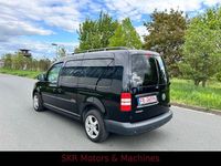 Second-hand VW Caddy 109 CP (80 kW) 2011 Negru Monovolum