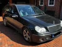Gebraucht Mercedes C220 Avantgarde 150 PS (110 kW) 2005 Schwarz Kombi