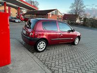 Gebraucht Renault Clio II 97 PS (71 kW) 2001 Rot Kleinwagen