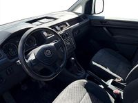 Gebraucht VW Caddy Trendline 75 PS (55 kW) 2019 Candyweiß Van / Kleinbus