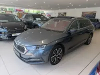 Gebraucht Skoda Octavia Style 204 PS (150 kW) 2021 Quarzgrau metallic Kombi