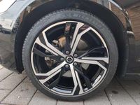 Gebraucht Volvo V60 145 PS (106 kW) 2025 Kombi