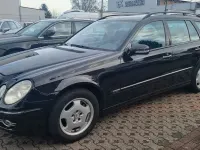 Gebraucht Mercedes E280 Avantgarde 190 PS (139 kW) 2007 Schwarz Limousine