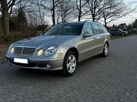 Gebraucht Mercedes E200 Elegance 163 PS (119 kW) 2005 Grau Limousine