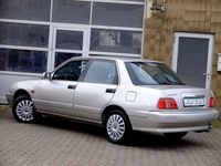 Gebraucht Daihatsu Applause 99 PS (72 kW) 1998 Gold Kleinwagen