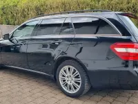 Second-hand Mercedes E220 170 CP (125 kW) 2011 Negru Berlinǎ