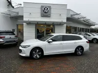 Gebraucht VW Passat Business 150 PS (110 kW) 2024 Weiß Limousine
