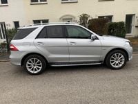 Gebraucht Mercedes ML350 258 PS (189 kW) 2013 Silber SUV