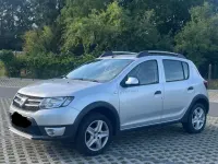 Gebraucht Dacia Sandero Stepway 90 PS (66 kW) 2014 Grau Kleinwagen