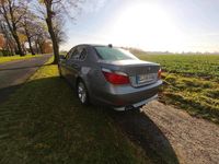 Gebraucht BMW 530 Basis 231 PS (169 kW) 2003 Silber Limousine