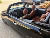 Gebraucht Mini Cooper 136 PS (100 kW) 2019 Schwarz Kleinwagen