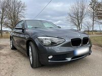 Gebraucht BMW 114 102 PS (75 kW) 2013 Grau Kleinwagen