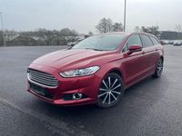 Gebraucht Ford Mondeo Titanium 160 PS (117 kW) 2015 Rot Limousine