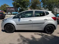Gebraucht Hyundai ix20 Classic 90 PS (66 kW) 2012 Silber Kleinwagen