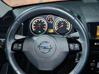 Gebraucht Opel Astra Edition 116 PS (85 kW) 2010 Blau Kombi