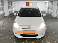 Gebraucht Mitsubishi Space Star Diamant Edition 80 PS (58 kW) 2016 Weiß Kleinwagen