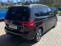 Gebraucht VW Touran Move 150 PS (110 kW) 2023 Deep black perleffekt Van / Kleinbus