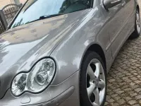 Gebraucht Mercedes C200 Avantgarde 167 PS (122 kW) 2003 Grau Limousine
